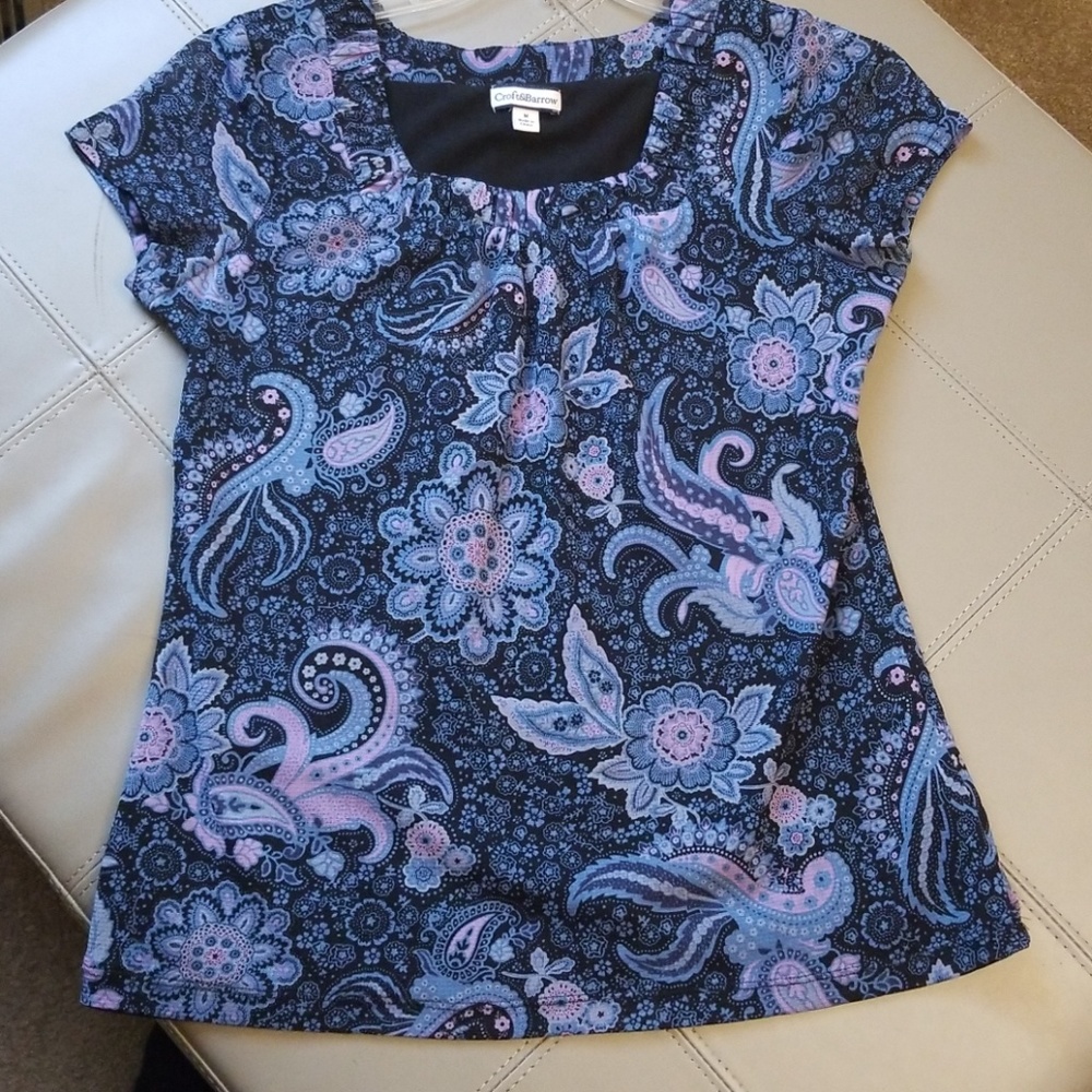 M croft & barrow top
